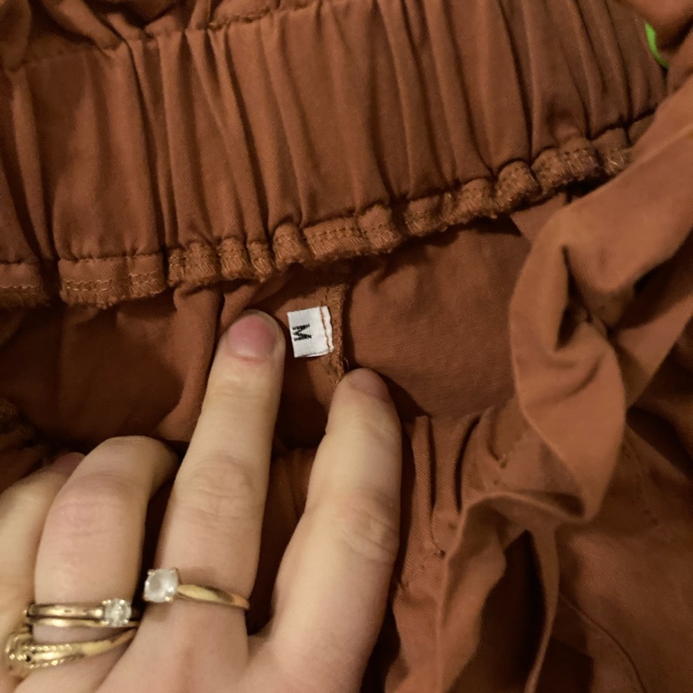 Brown skirt - Picture 2 of 2